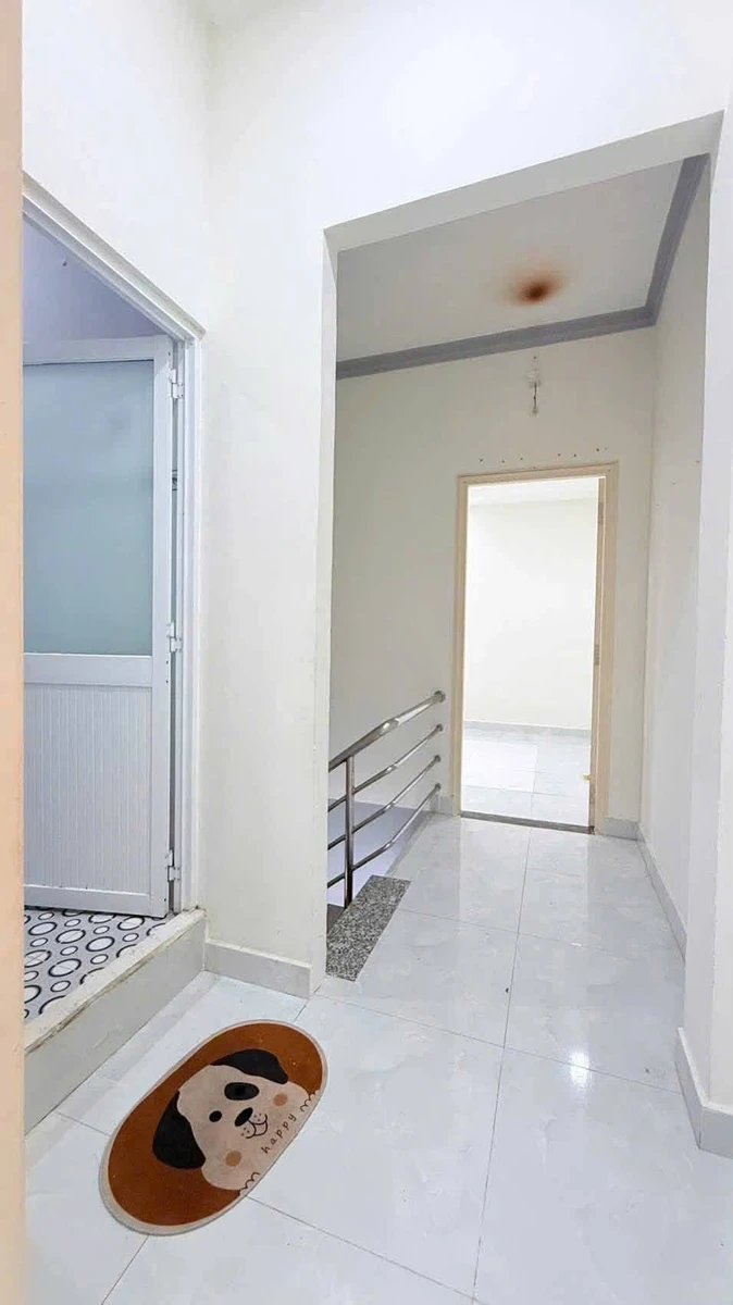 Cho thuê nhà nguyên căn 2PN 2WC mặt tiền hẻm Nhà Bè - Ảnh thu nhỏ 2