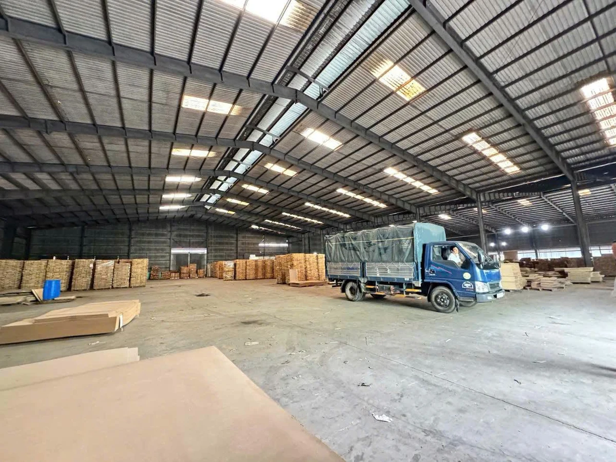 Bán xưởng 5000m2 sổ riêng gần KCN Hố Nai - 35 tỷ - Ảnh thu nhỏ 5