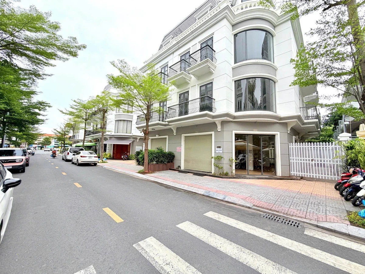 Bán shophouse Vincom Mỹ Thọ 105m² 13 tỷ, kinh doanh cho thuê - Ảnh thu nhỏ 4