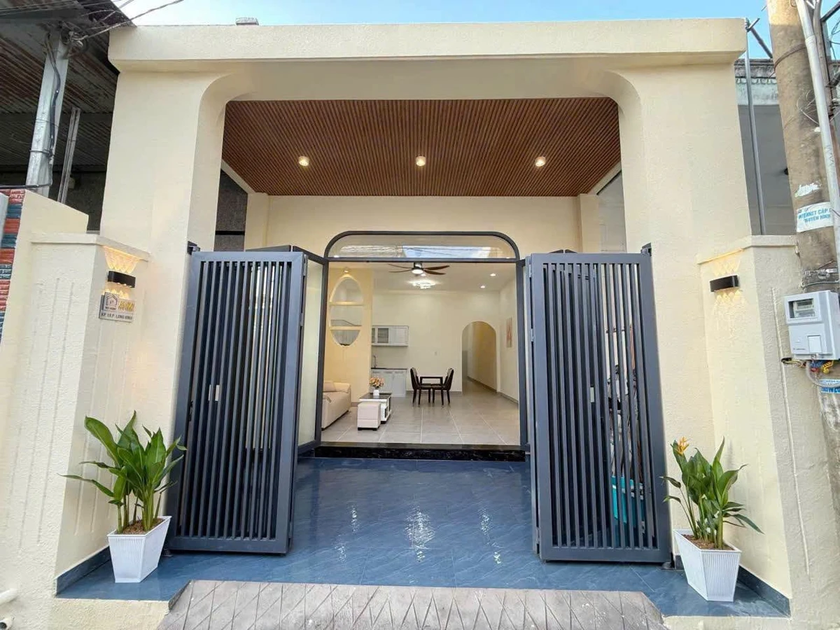 Bán nhà cấp 4, 2PN, 85m² tại Phường Long Bình, Bình Chánh - Ảnh 1