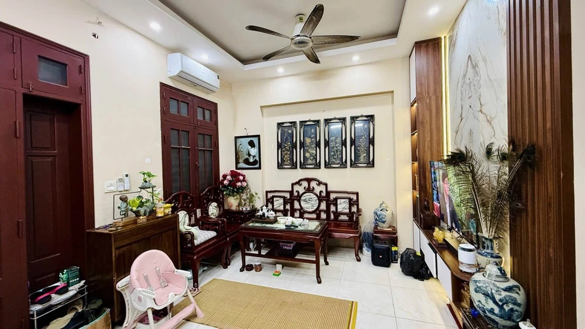 Bán nhà phố 40m² Hoàng Quốc Việt, Hà Nội 13 tỷ - Ảnh thu nhỏ 2