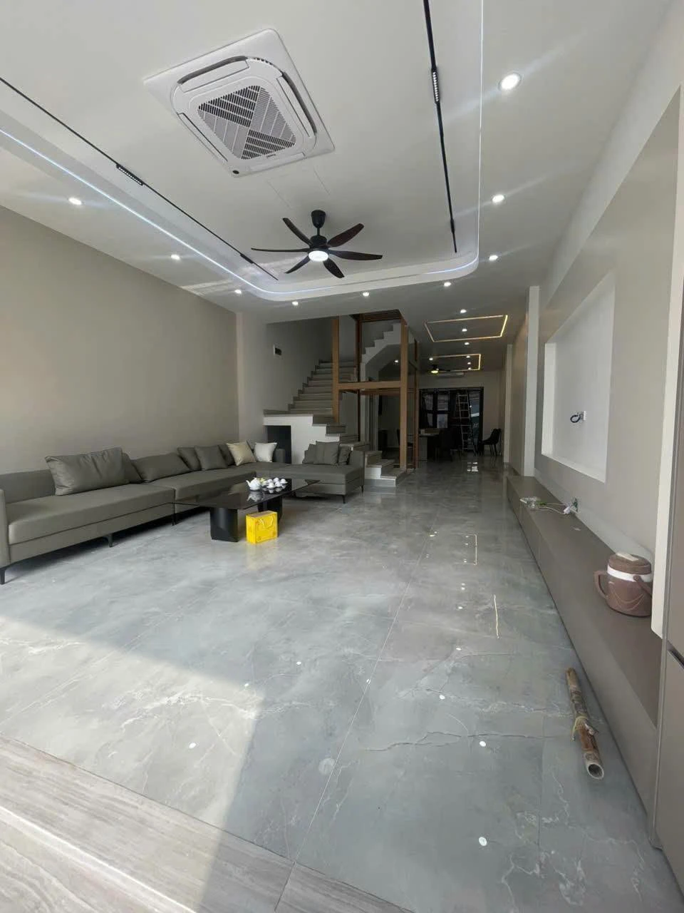 Bán nhà 5 tầng, 5PN, 85m², gần Trịnh Kiểm, 6,3 tỷ - Ảnh 1