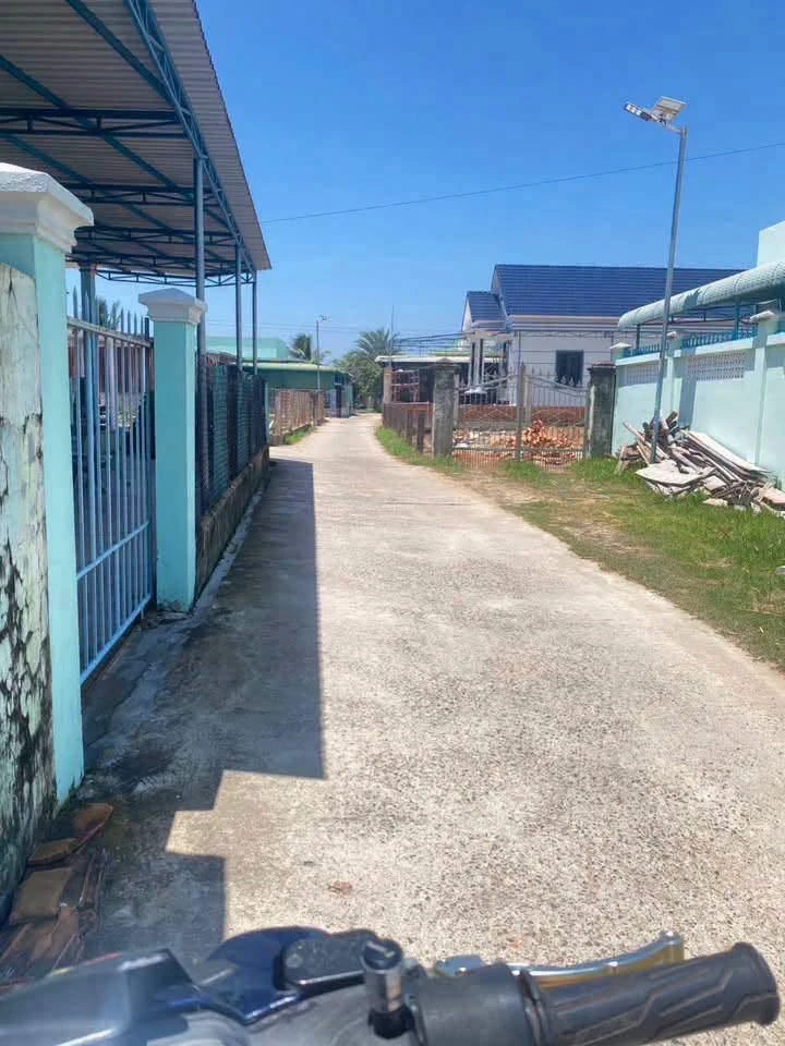 Bán lô đất thổ cư 100m2 Xã Hàm Liêm Phan Thiết - Ảnh 1