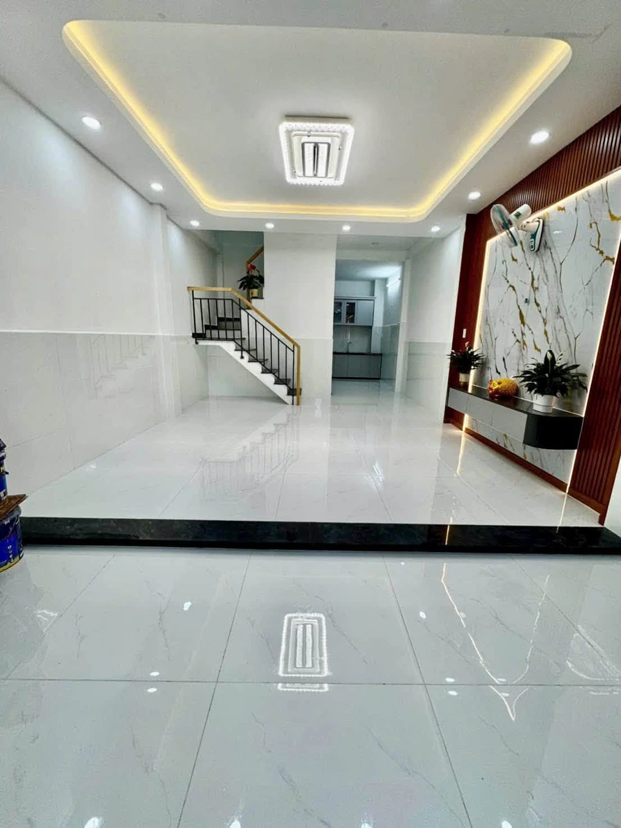 Bán nhà 1 trệt 1 lầu 54m2, 2PN, sổ hồng riêng, Hiệp Thành Quận 12, giá 2,839 tỷ - Ảnh thu nhỏ 3