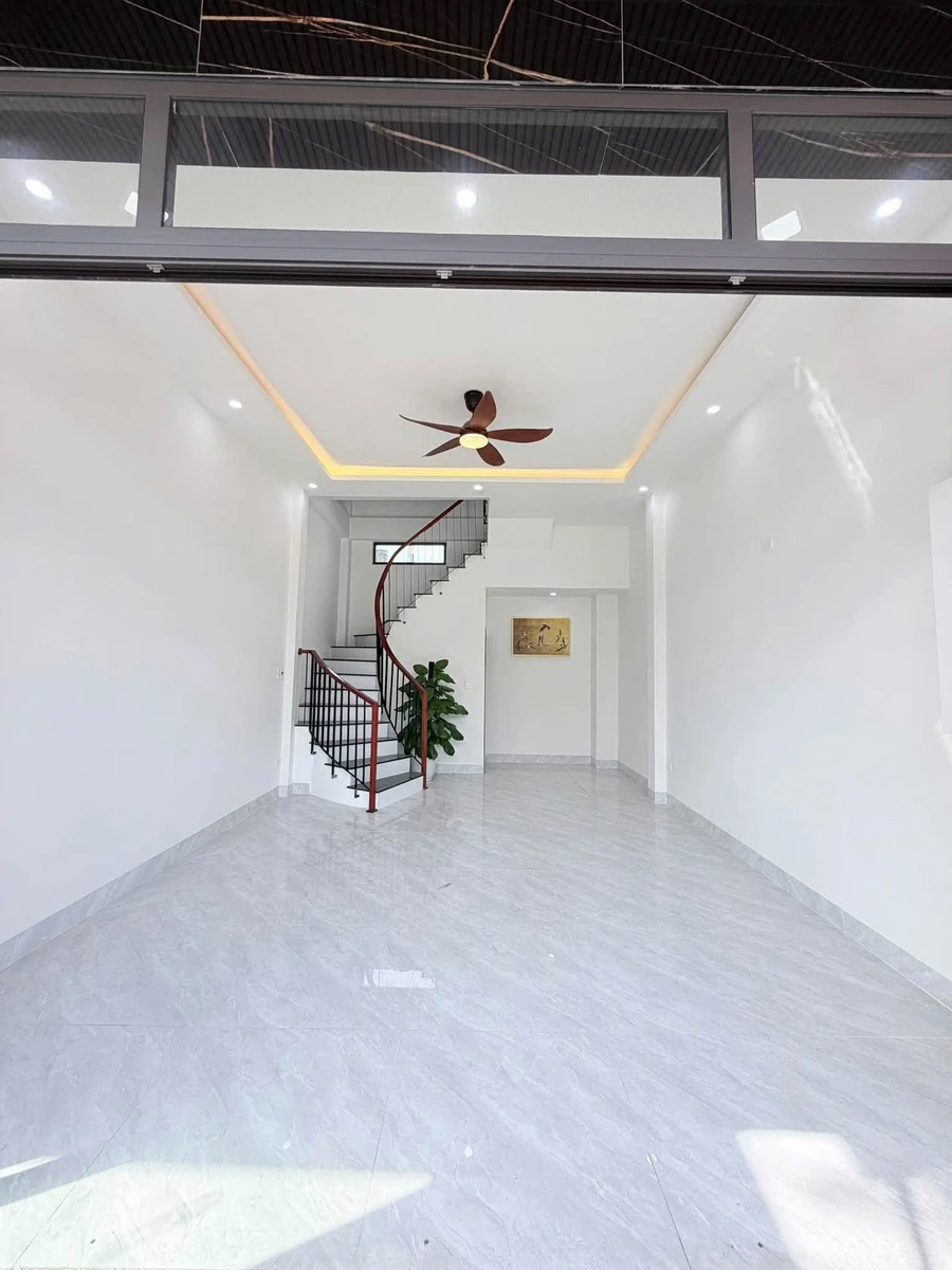 Bán nhà 3 tầng mặt tiền Điện Biên Phủ, Đà Nẵng, 100m² sử dụng, giá 8,39 tỷ - Ảnh thu nhỏ 2