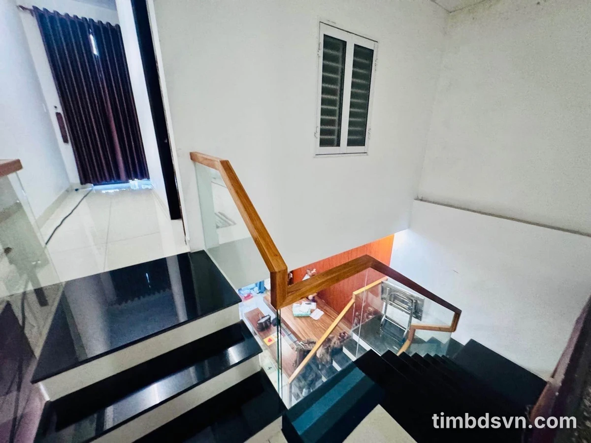 Bán nhà 2 tầng 70m² 3PN kiệt ô tô Nguyễn Huy Tưởng - Ảnh thu nhỏ 3