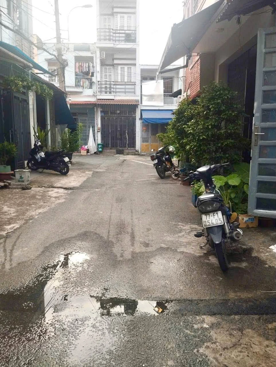 Bán nhà hẻm xe hơi 4 phòng ngủ 48m² Bình Tân giá 4,799 tỷ - Ảnh thu nhỏ 3