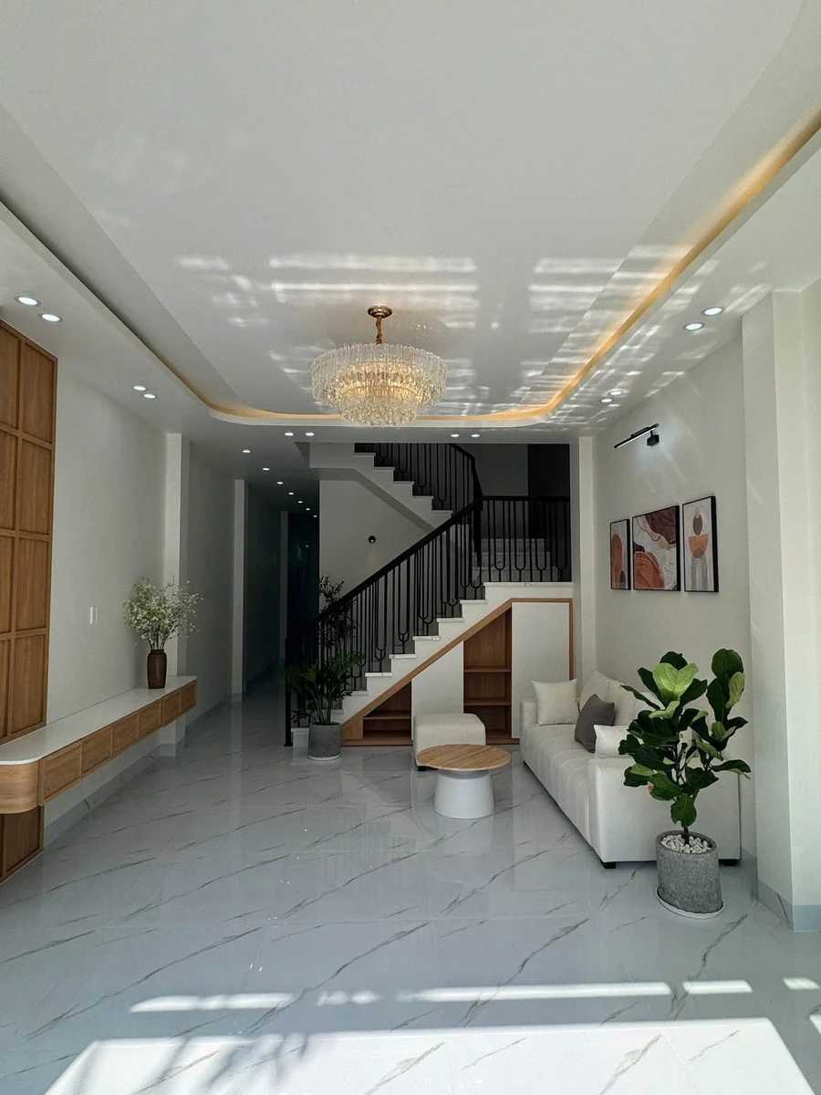Bán nhà phố 3PN 90m² Rạch Giá An Giang giá 3,55 tỷ - Ảnh thu nhỏ 2