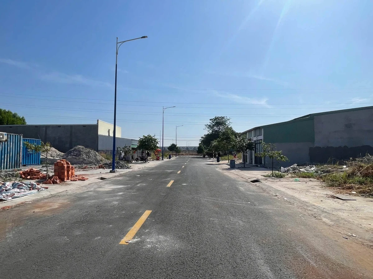 Bán đất Becamex 150m2, giá 890 triệu - Ảnh thu nhỏ 3