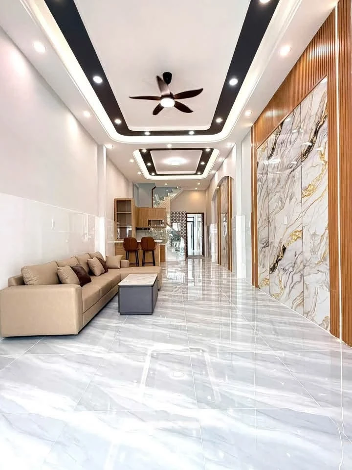 Bán nhà hẻm 80m² 4 phòng ngủ gần Aeon Mall Tân Phú 5 tỷ - Ảnh 1