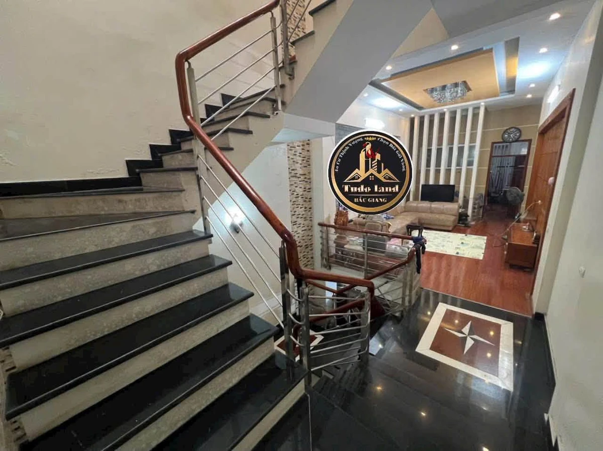 Bán nhà 4 tầng 120m2 Nguyễn Cao, Bình Phước - Ảnh thu nhỏ 4