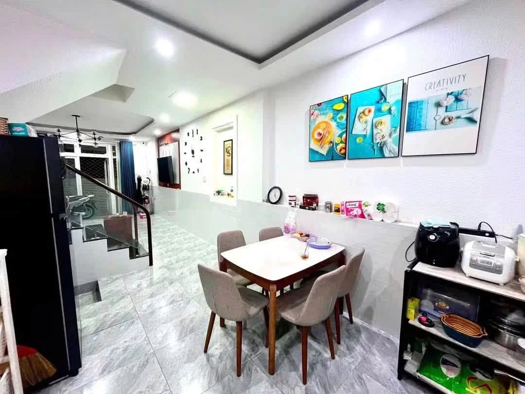 Bán nhà 3 phòng ngủ 157m2 Nguyễn Trung Trực Quận 4 - Ảnh thu nhỏ 3