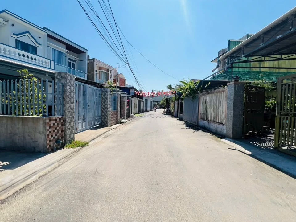Bán lô đất góc 95m2 Nguyễn Bá Loan, Bình Tân 1,65 tỷ - Ảnh 1