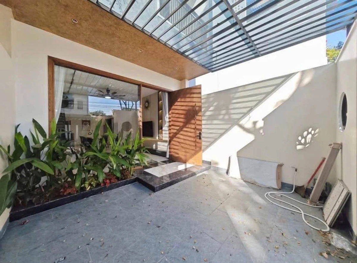Bán nhà 3 tầng 96m² Nguyễn Sắc Kim Hòa Xuân giá 8,4 tỷ - Ảnh thu nhỏ 2