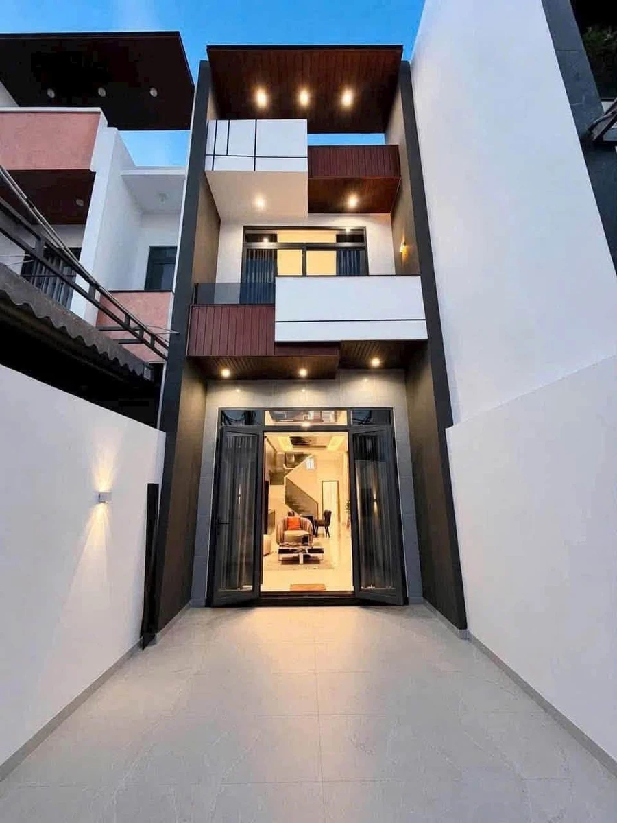 Bán nhà phố hiện đại 140m2, 3 phòng ngủ Biên Hoà 4,65 tỷ - Ảnh thu nhỏ 3