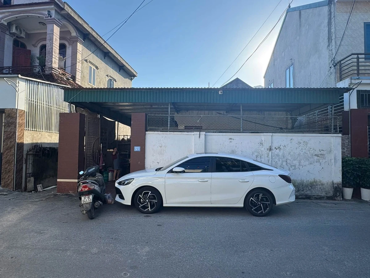 Bán shophouse 99,7m² mặt tiền 9,6m Đặng Tất, Hải Phòng - Ảnh 1
