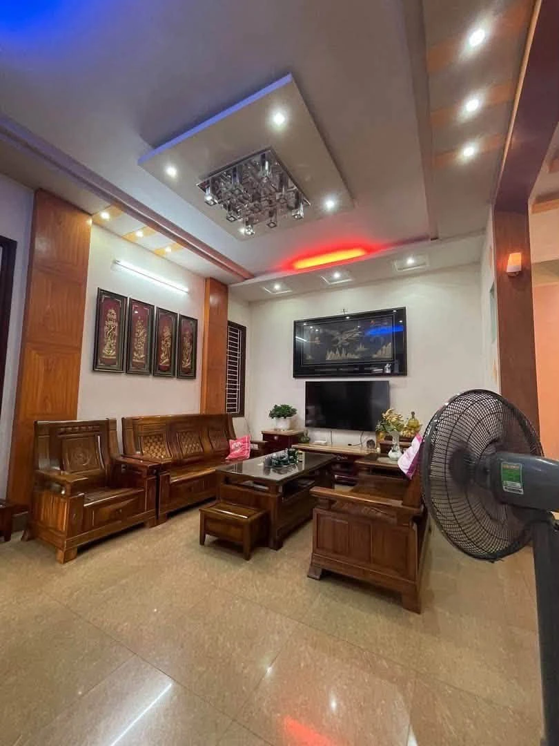 Bán nhà 3 tầng 90m2 mặt chợ Thanh Bình, Hải Phòng - Ảnh 1