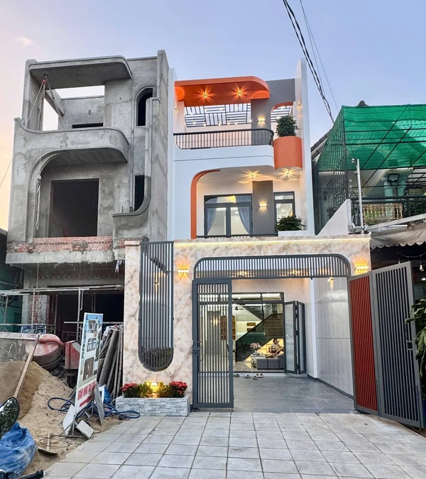 Bán nhà phố 4PN hoàn công Tân Phước Khánh Tân Uyên 4,89 tỷ