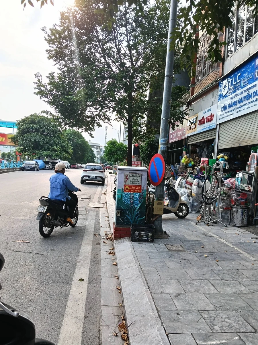 Bán nhà 3 tầng kinh doanh mặt QL18A Cột 5, 46m2, giá 7,26 tỷ - Ảnh thu nhỏ 2