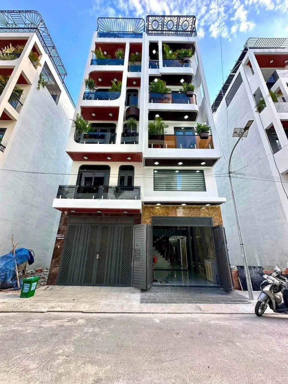 Bán nhà phố 5 tầng có thang máy 72m2 Quận 12, 9 tỷ 980 - Ảnh 1