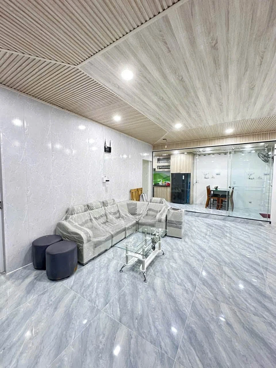 Cho thuê shophouse Bình Phú 2, 70m², 2PN, 13 triệu/tháng - Ảnh 1