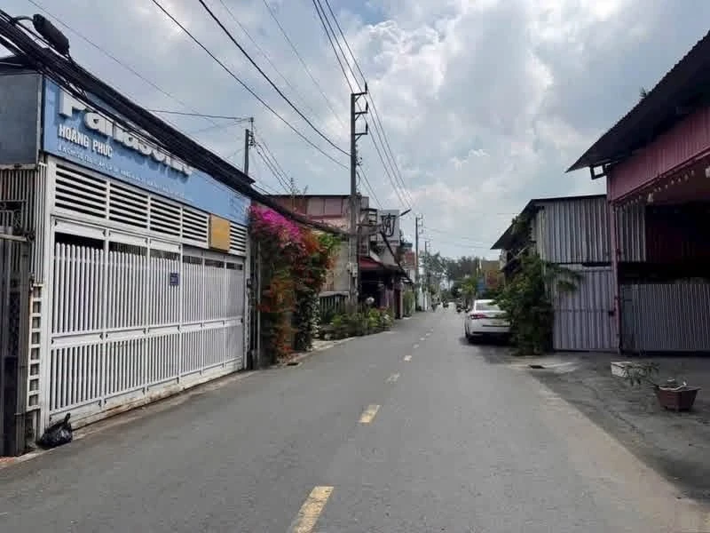 Cho thuê mặt bằng mặt tiền 200m² đường Nguyễn Ngọc Nhựt, Phường 4, Bến Tre giá 7 triệu/tháng - Ảnh 1