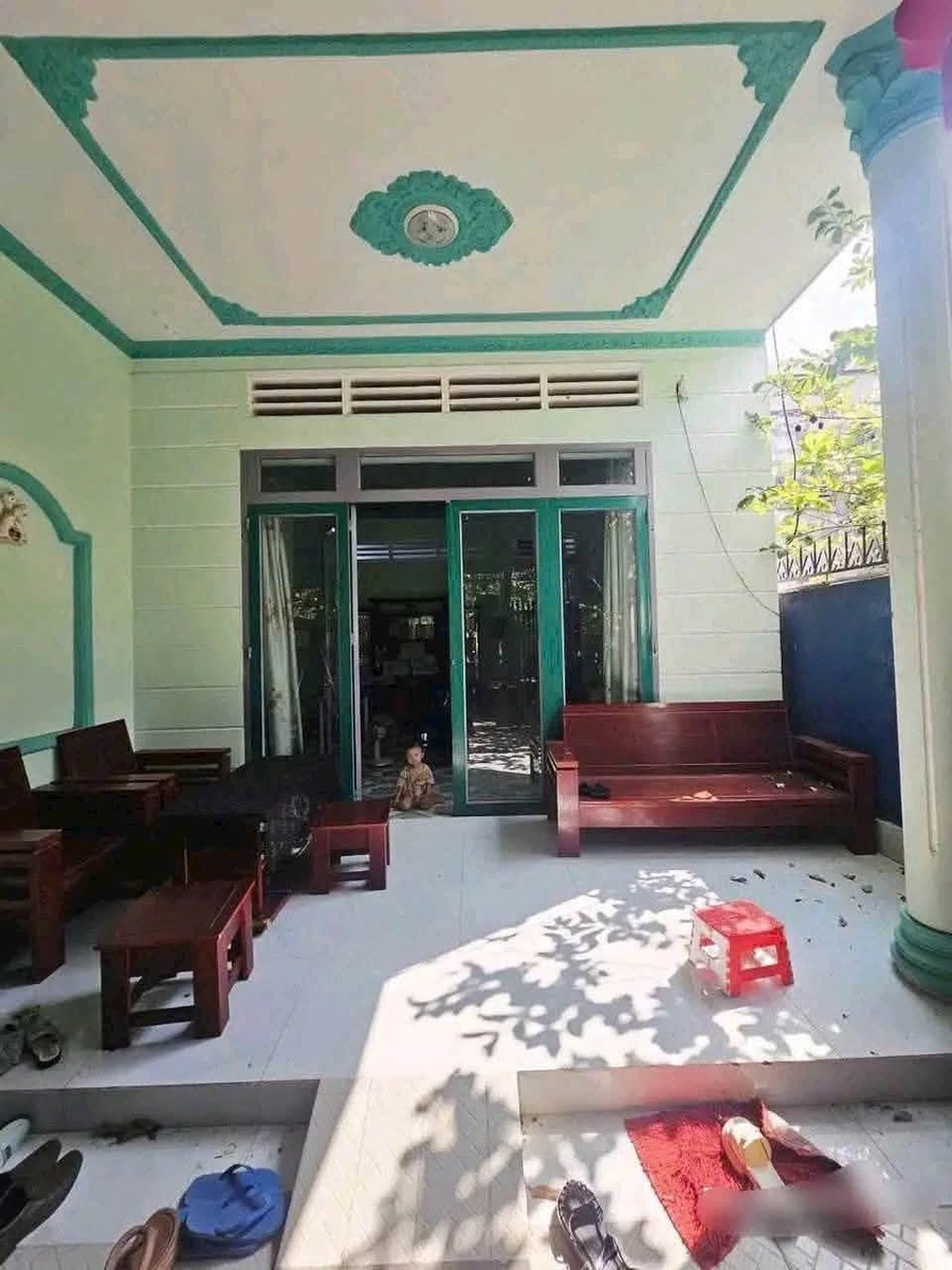 Bán nhà Tân Bình 140m² 2 phòng ngủ 1 tỷ 650 triệu - Ảnh thu nhỏ 2