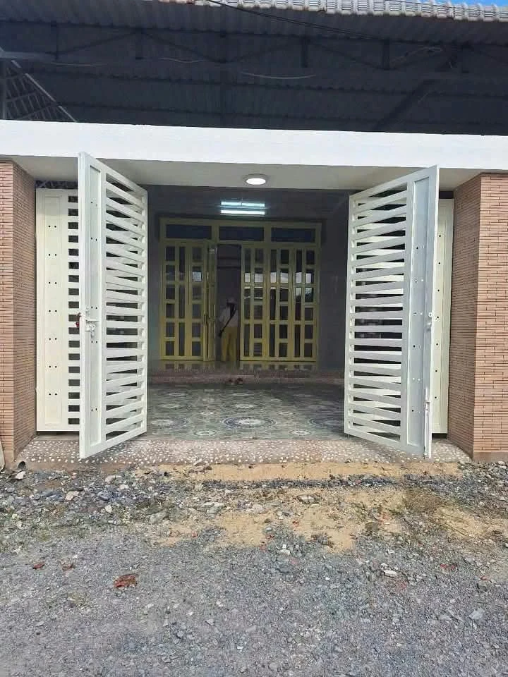Bán nhà 2PN Bàu Năng, Tây Ninh 160m² giá 1,25 tỷ - Ảnh thu nhỏ 2