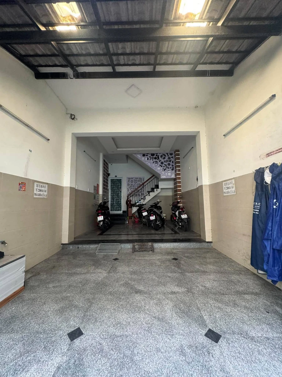Bán nhà trọ 4 tầng Hải Cảng Quy Nhơn 75,37m2 giá 5,2 tỷ - Ảnh 1