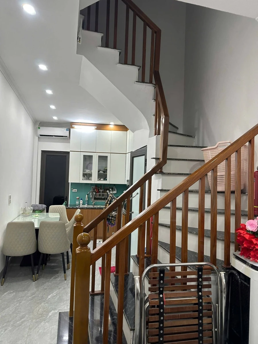 Bán nhà 3 tầng 38,5m² Cẩm Sơn Mỹ Hào 1 tỷ 7 - Ảnh thu nhỏ 2