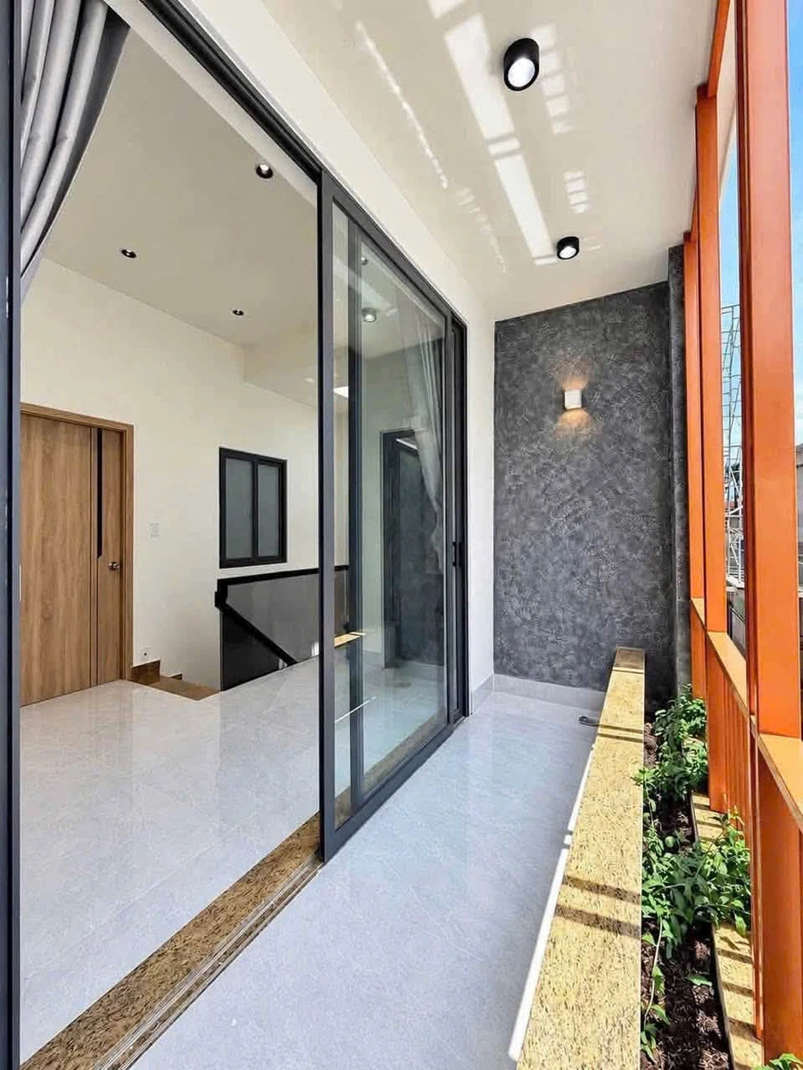 Bán nhà 1 trệt 1 lầu 120m² Tam Hiệp, 4 tỷ 150 triệu - Ảnh thu nhỏ 4