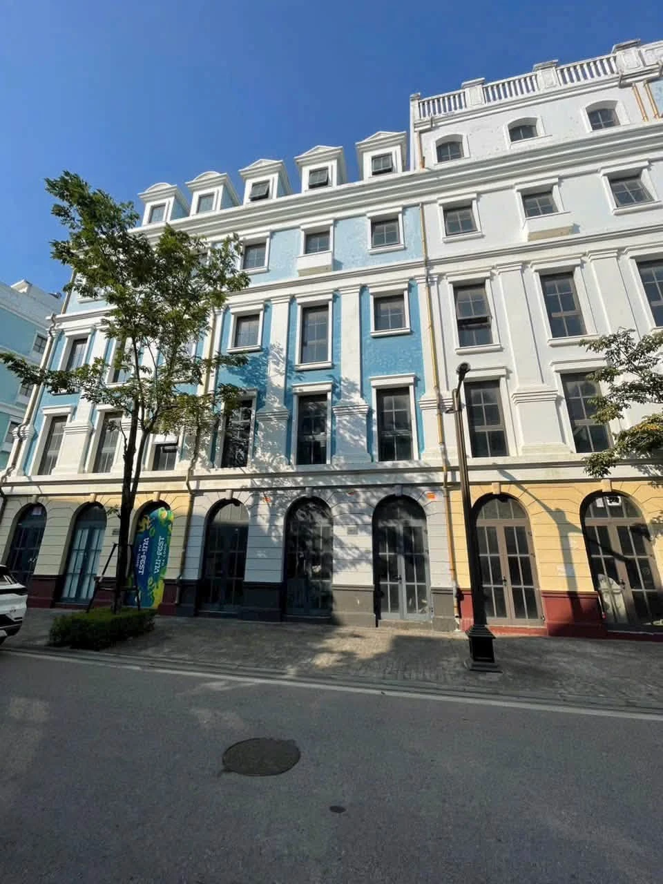 Bán shophouse 7 màu 108m2, 9.2 tỷ, góc, sổ đỏ - Ảnh 1