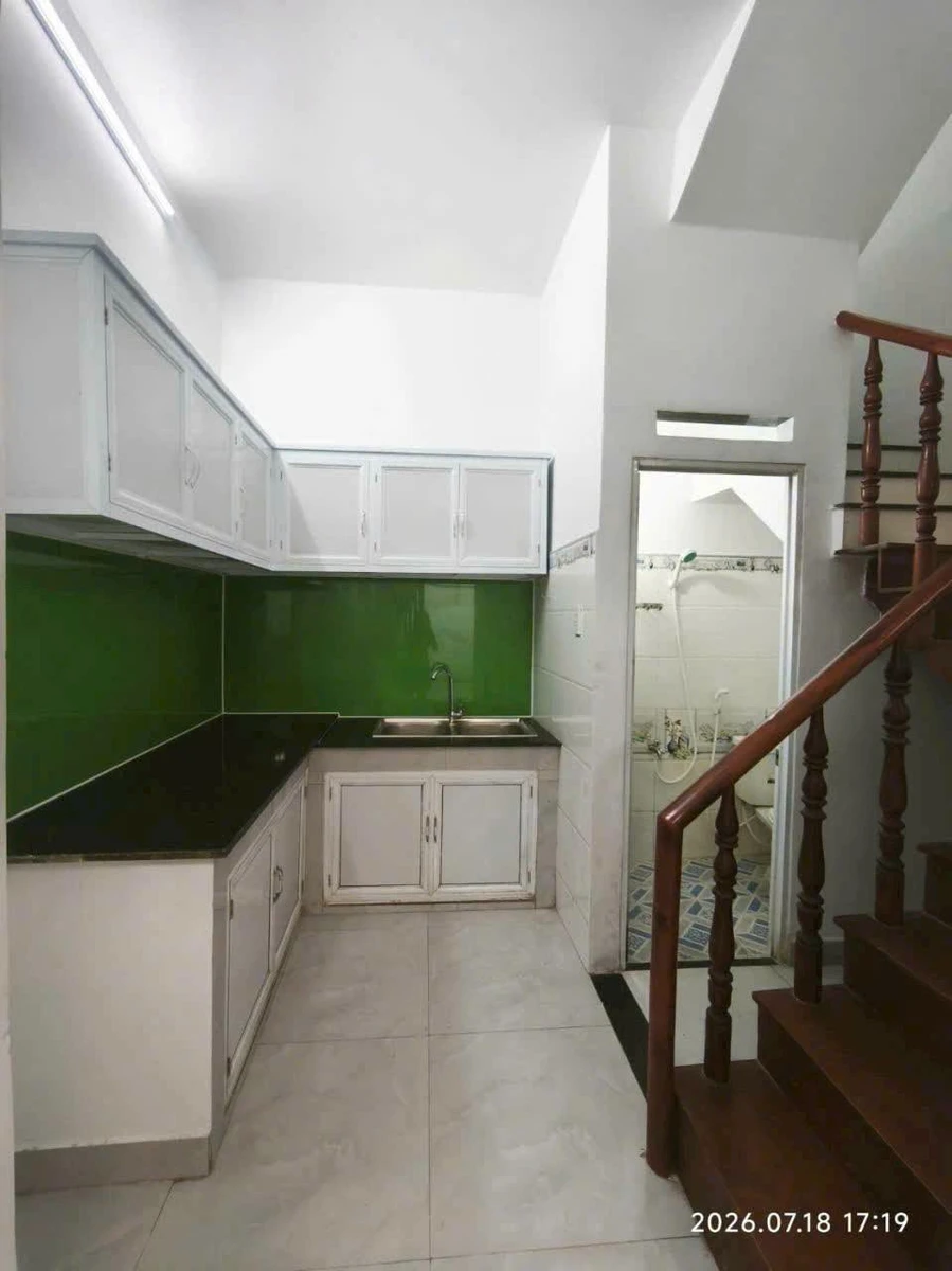 Bán nhà 4×9m, 2 lầu, 4 phòng ngủ Hóc Môn, 1,75 tỷ - Ảnh thu nhỏ 4