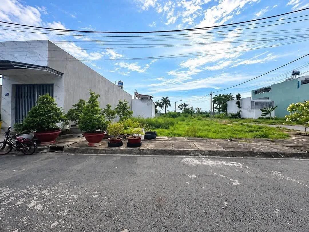 Bán lô góc đất thổ cư 136 m² KDC Tỉnh Ủy, Long An, Tây Ninh - Ảnh thu nhỏ 3