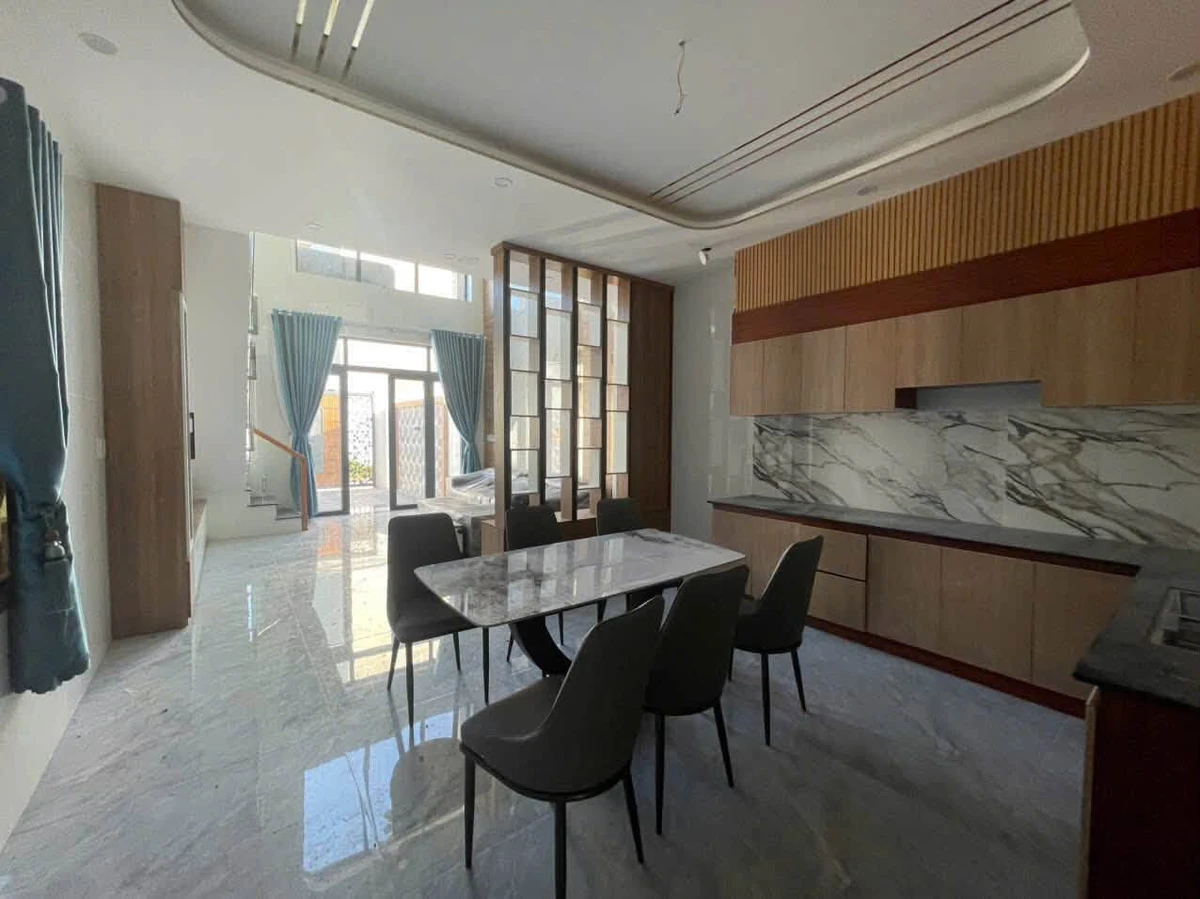 Bán nhà 1 trệt 1 lầu 3PN, 6x26m, giá 2 tỷ 735 triệu tại An Ngãi, Bà Rịa - Vũng Tàu - Ảnh thu nhỏ 4