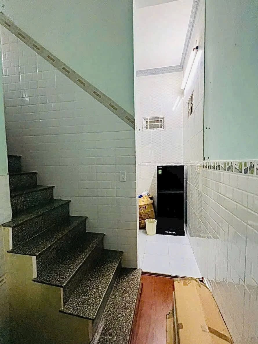 Bán nhà 1 trệt 1 lầu 60m² 3PN trung tâm Bà Rịa, giá 2,8 tỷ - Ảnh thu nhỏ 3