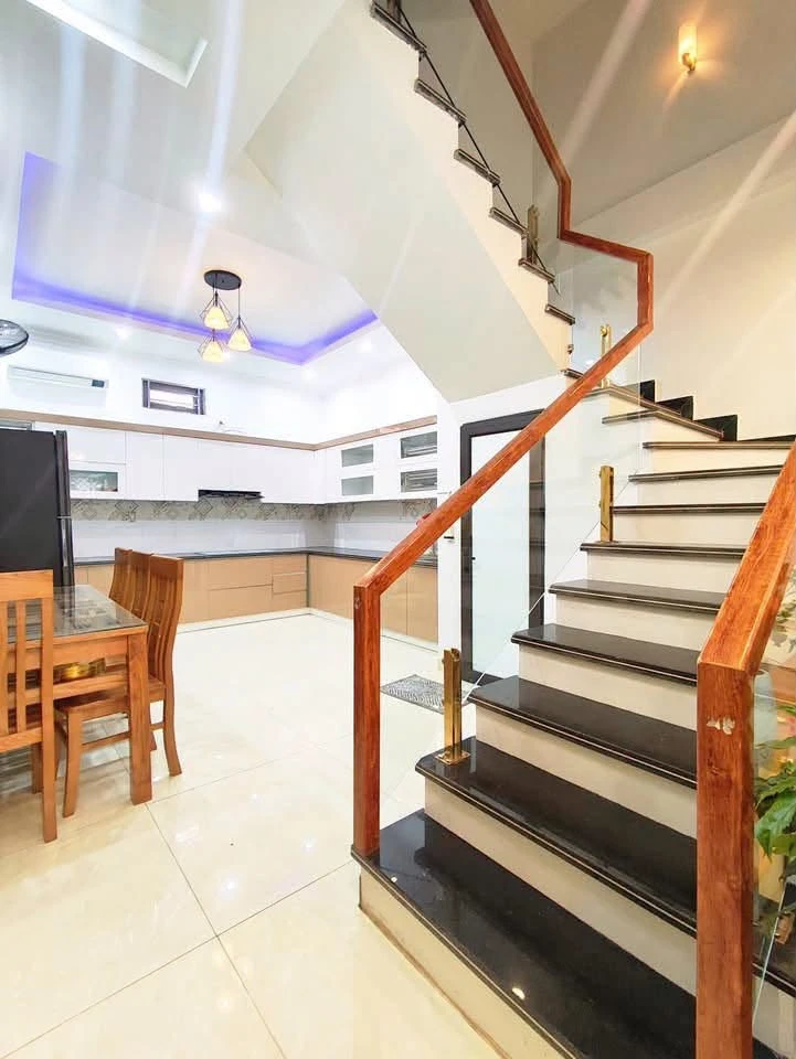 Bán nhà 4 tầng 74m2 Hải Phòng giá 5,99 tỷ - Ảnh thu nhỏ 4