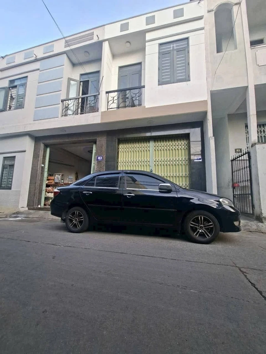 Bán nhà mặt tiền 2 tầng 40m2 gần vòng xoay Đống Đa, Quy Nhơn giá 2,6 tỷ - Ảnh 1