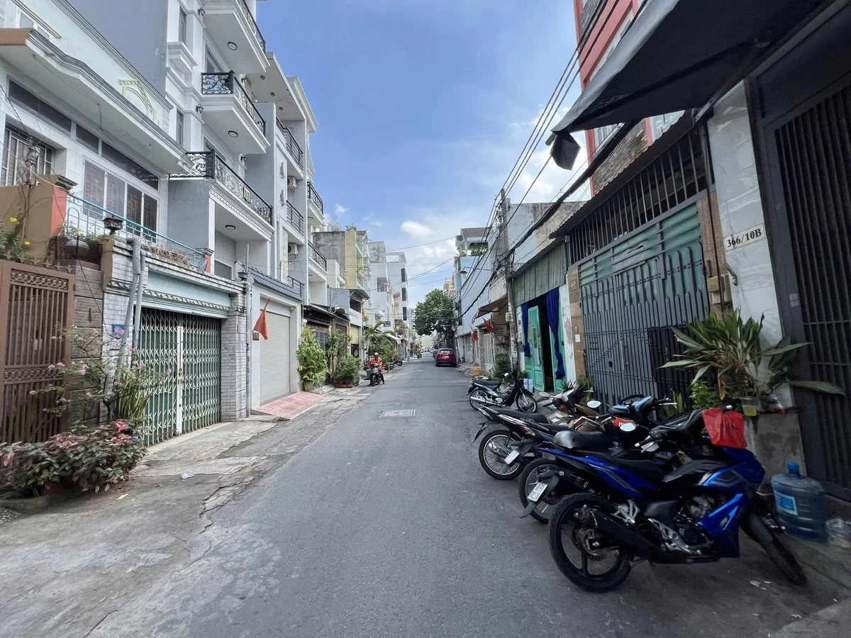 Bán nhà 5 tầng 207,5m² Lê Văn Quới 18,5 tỷ - Ảnh 1