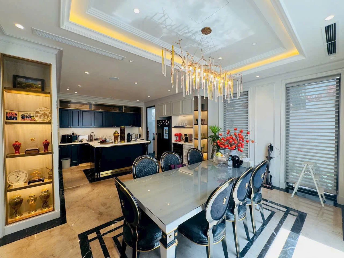 Biệt thự 4 tầng 200m² sân vườn Nhà Bè 19.5 tỷ - Ảnh thu nhỏ 5