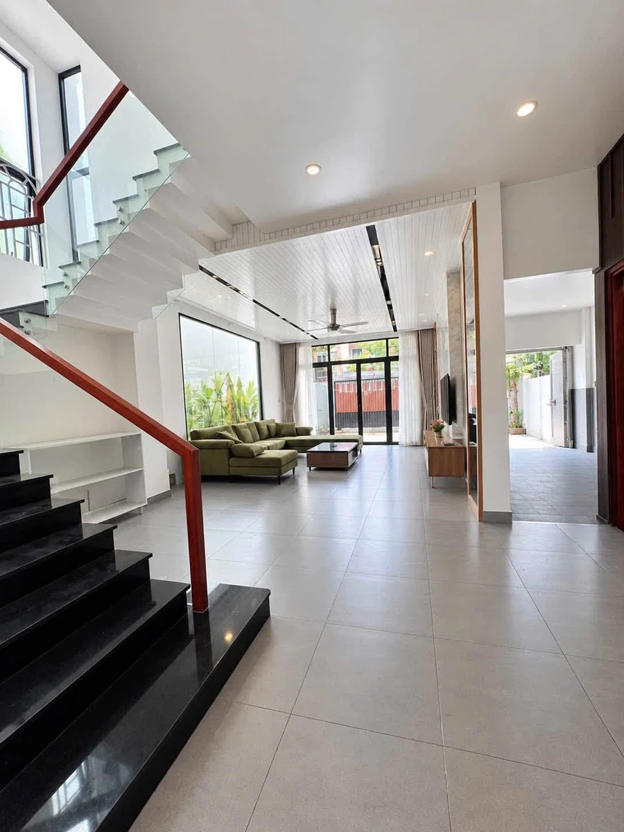 Bán biệt thự 230m2 KDC Bửu Long, gần trường song ngữ Lạc Hồng, Biên Hòa giá 12,5 tỷ - Ảnh thu nhỏ 4