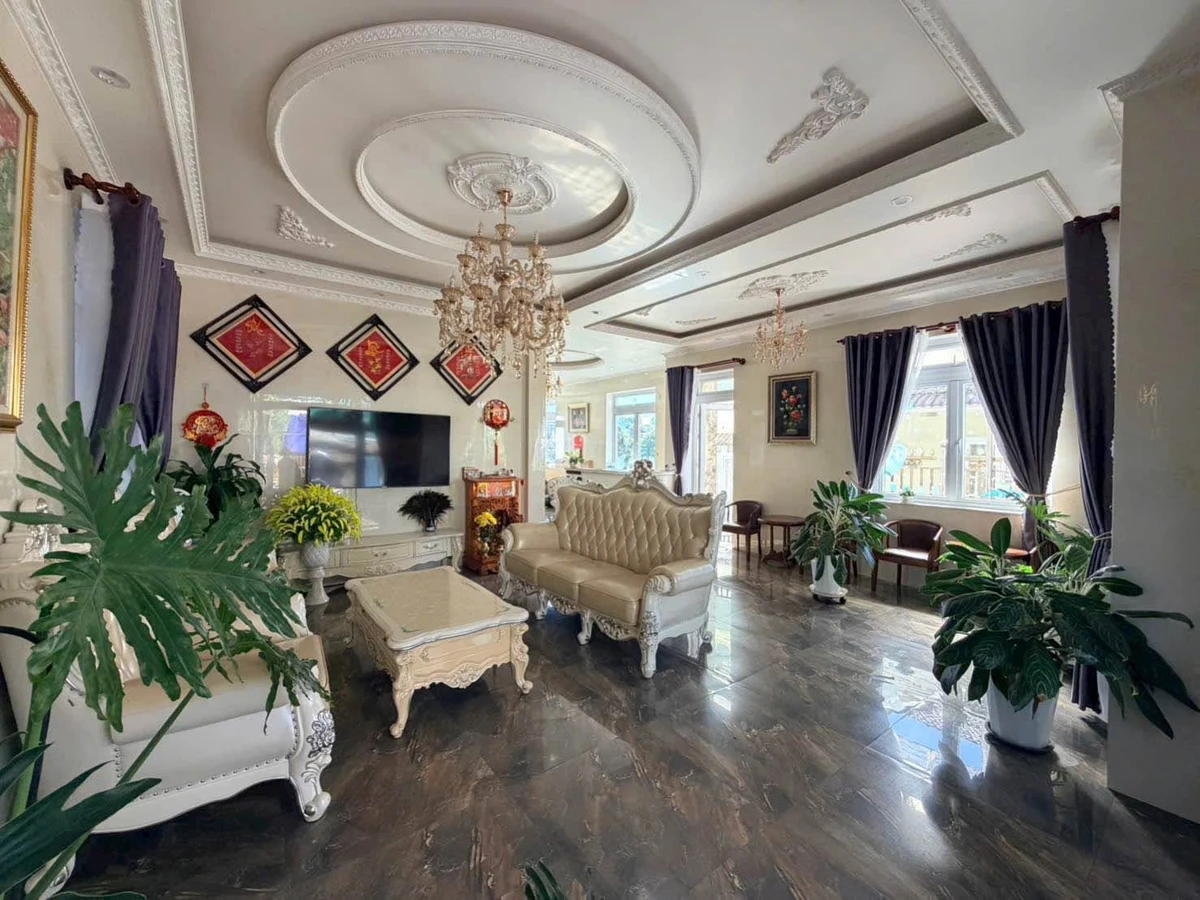 Bán villa du lịch 280m2 mặt tiền Đà Lạt 26 tỷ - Ảnh 1