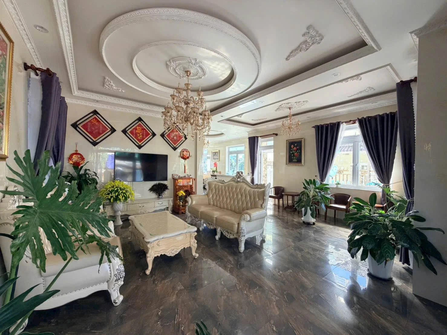 Bán villa du lịch 280m2 mặt tiền Đà Lạt 26 tỷ - Ảnh 1