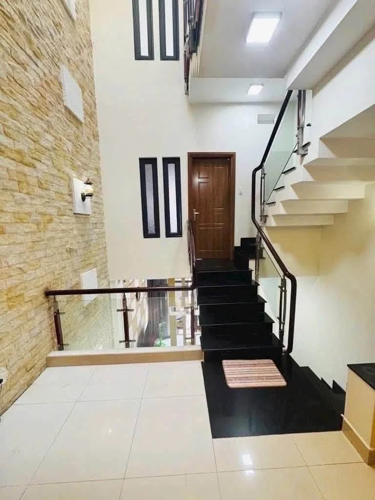 Bán nhà 4 tầng Bình Tân, 92m2, 4PN, 8.1 tỷ - Ảnh 1