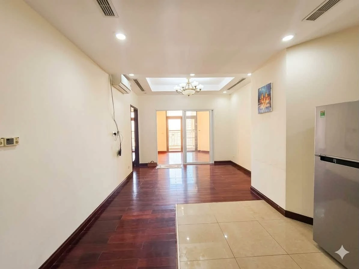 Bán căn hộ Royal City 103,6m² 3PN, 9,5 tỷ, tầng cao - Ảnh thu nhỏ 2