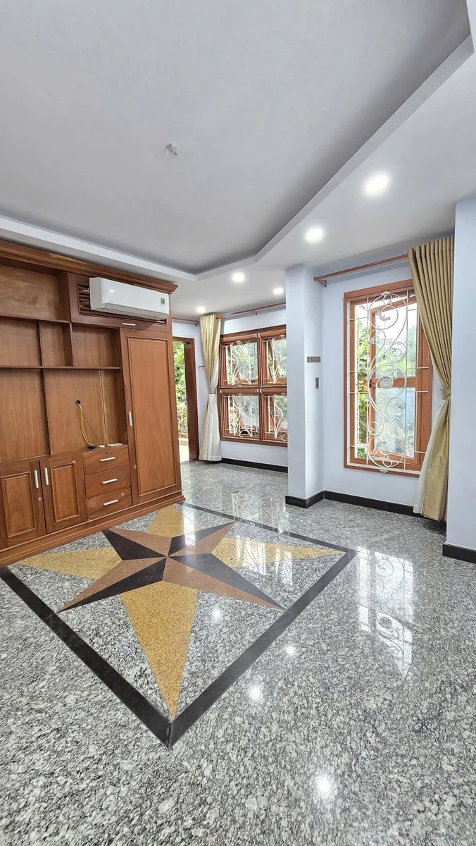 Cho thuê biệt thự 2 mặt tiền 4PN, 120m² Đông Hưng Thuận - Ảnh thu nhỏ 4