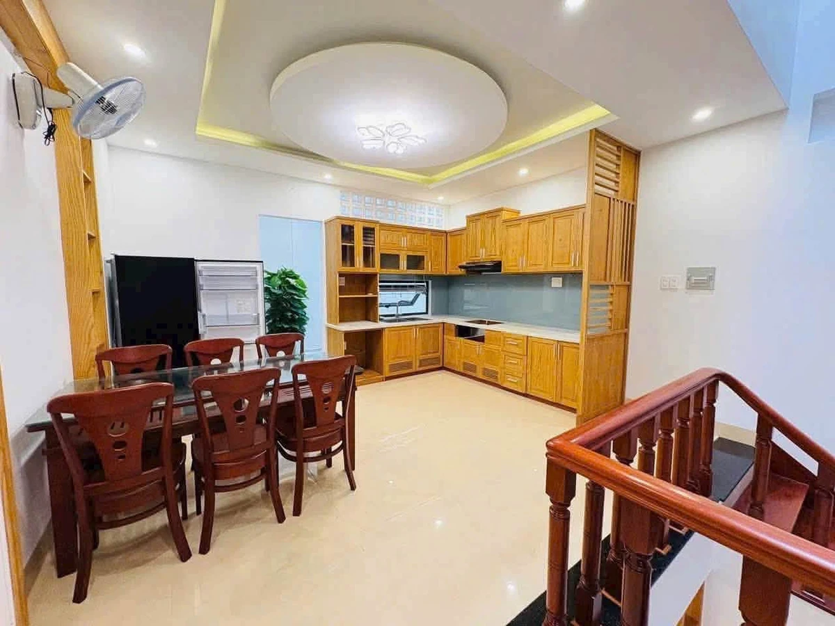 Bán nhà 3 lầu 75m2 đường Bình Giã, Phường 8, Vũng Tàu, 9.3 tỷ - Ảnh thu nhỏ 4