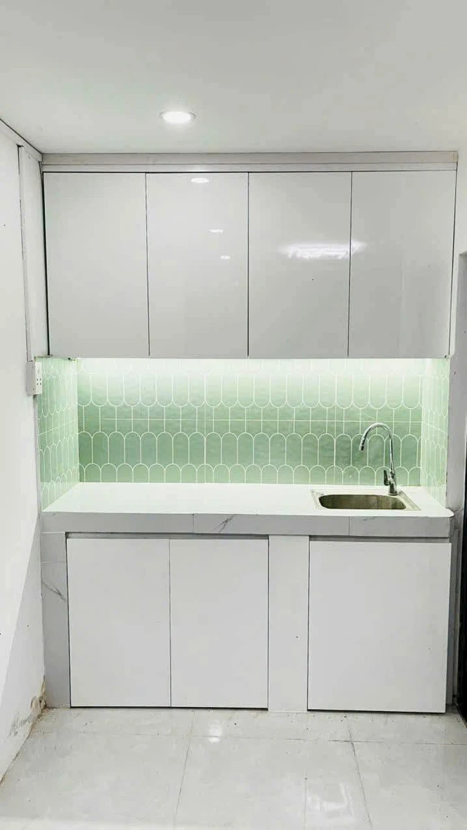 Bán nhà 3x5m 1 lầu có ban công, hẻm C2 Phạm Hùng, giá 990 triệu - Ảnh thu nhỏ 2