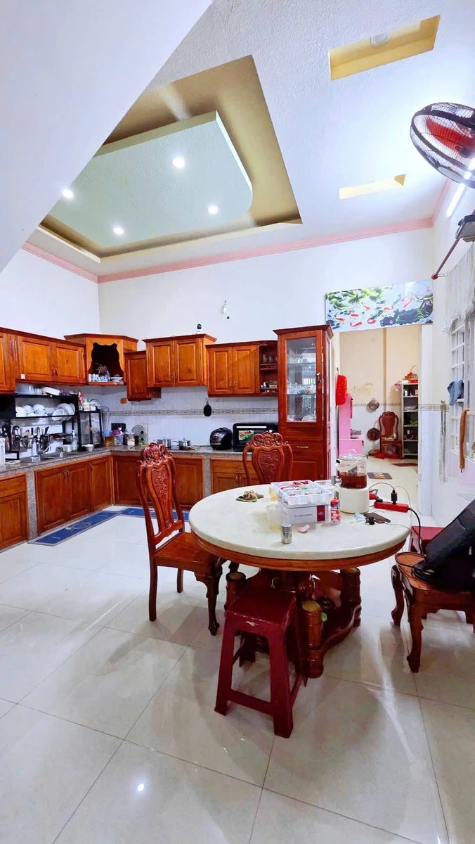 Bán nhà 2 mặt tiền 8x19m kinh doanh Long Bình 5 tỷ - Ảnh thu nhỏ 3