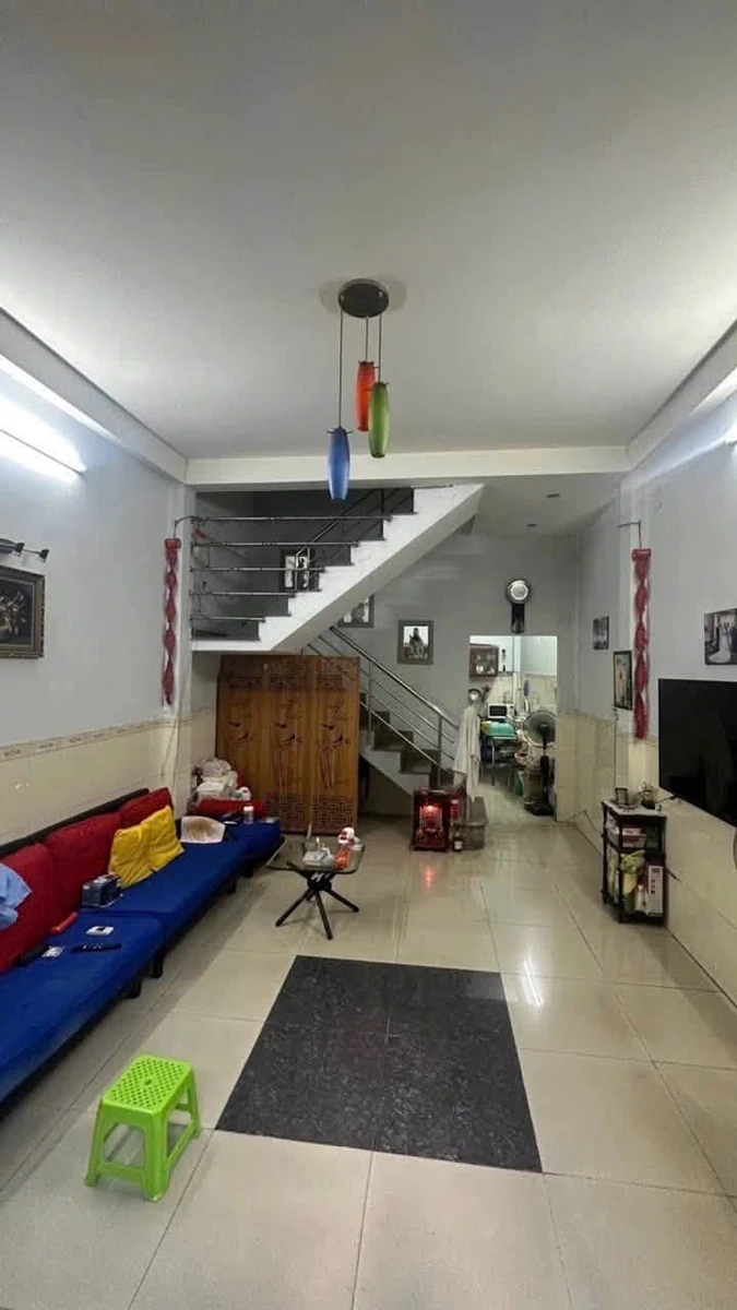 Bán nhà hẻm 5m 4 tầng BTCT 4,1x11m 4PN 4WC tại Hòa Bình, Quận 11 giá 6 tỷ - Ảnh thu nhỏ 2